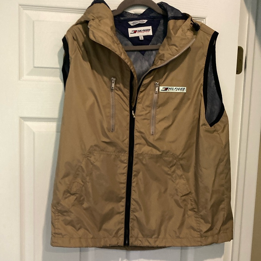 Tommy Hilfiger Tan Vest